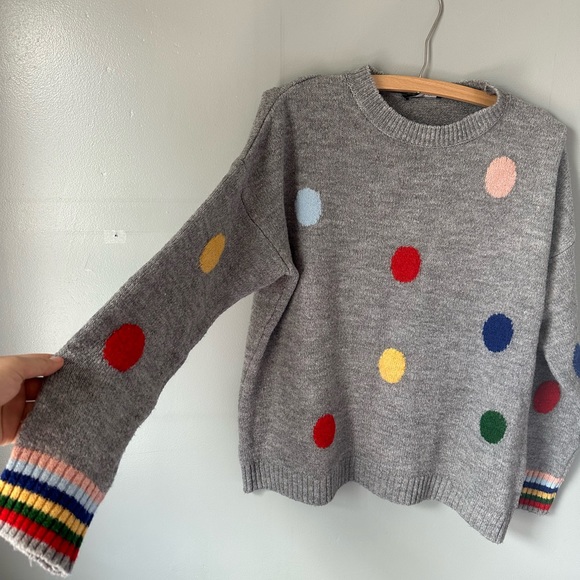 Colorful Sweater - Picture 4 of 8